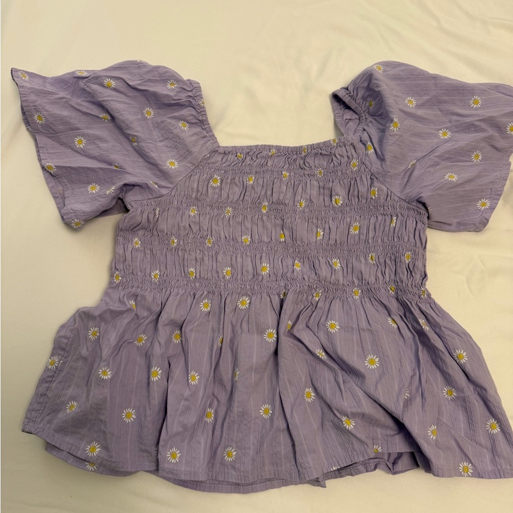 Lavender Daisy Smocked Puff-Sleeve Top - Girls